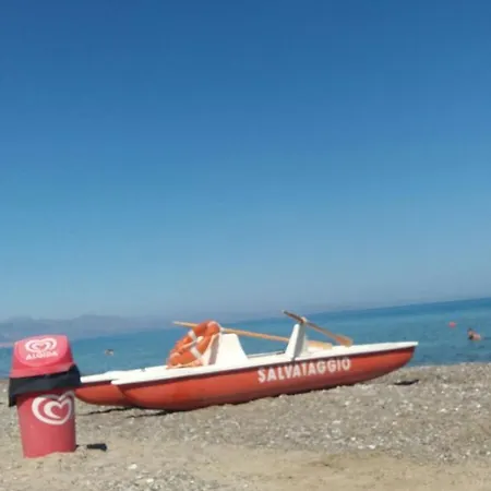 Bed & Breakfast Beb Oasi Marina Campofelice Di Roccella