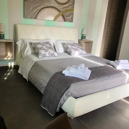 Bed & Breakfast Beb Oasi Marina 2*
