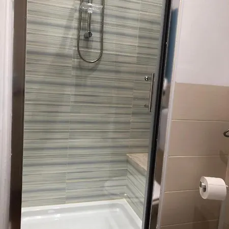 فندق مبيت وإفطار Beb Oasi Marina كامبوفيليتْشّي دي روتْشّي